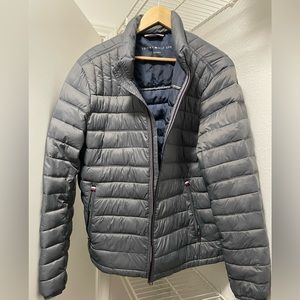 Mens Tommy Hilfiger puffer jacket Large